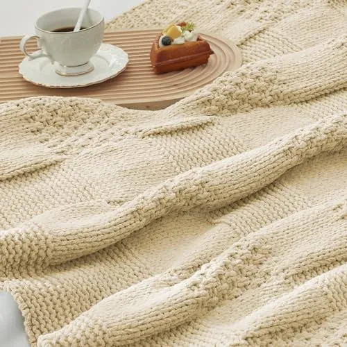 Amélie Home Checkered Throw Blanket Soft Cozy Knit Throw Blanket Farmhouse Decorative Chenille Throw Blanket for Couch Bed Sofa Living Room, 50"x 60", Beige