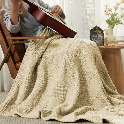 Amélie Home Checkered Throw Blanket Soft Cozy Knit Throw Blanket Farmhouse Decorative Chenille Throw Blanket for Couch Bed Sofa Living Room, 50"x 60", Beige