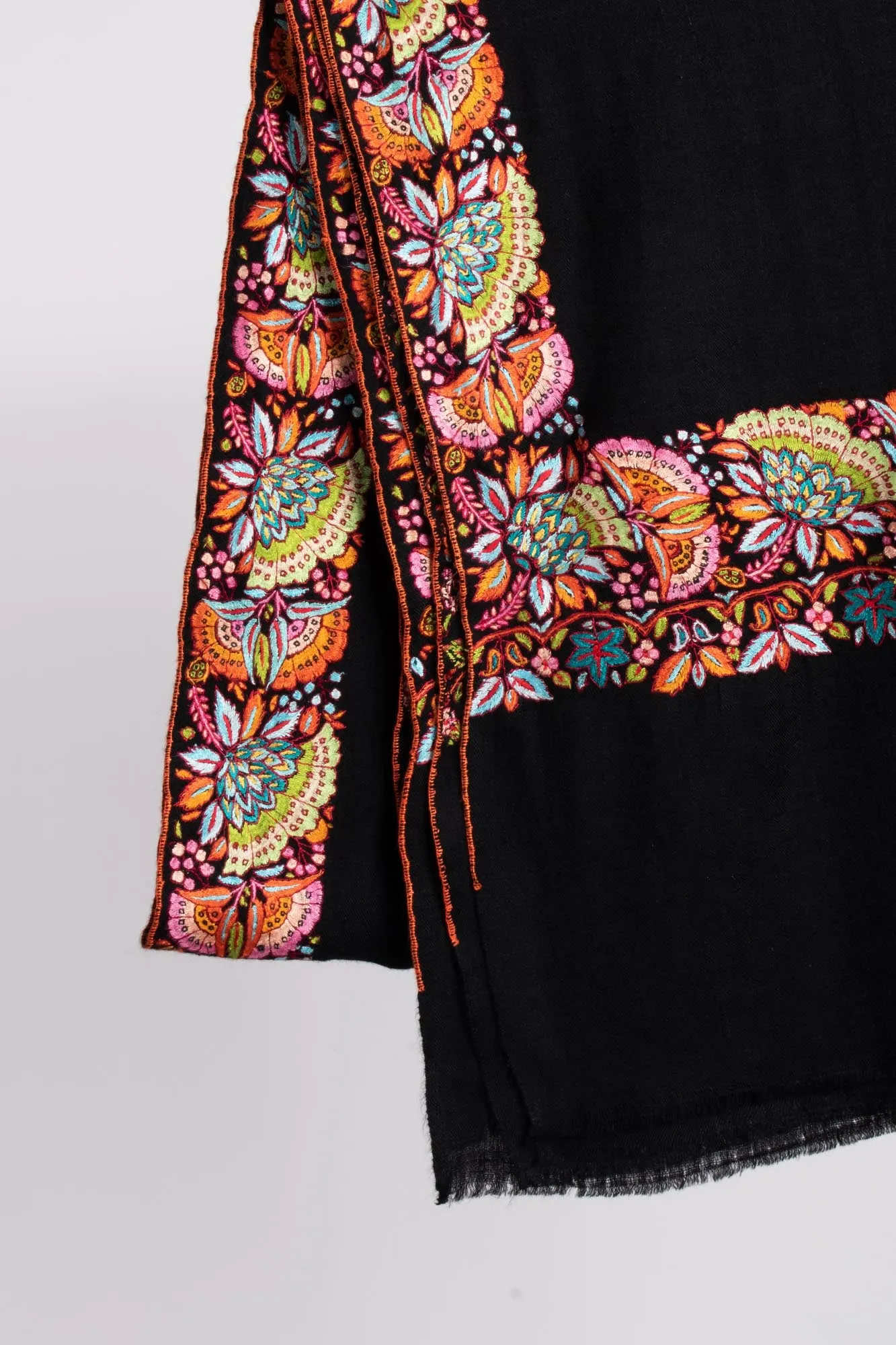 Black Floral Embroidered Pashmina Shawl - MARION