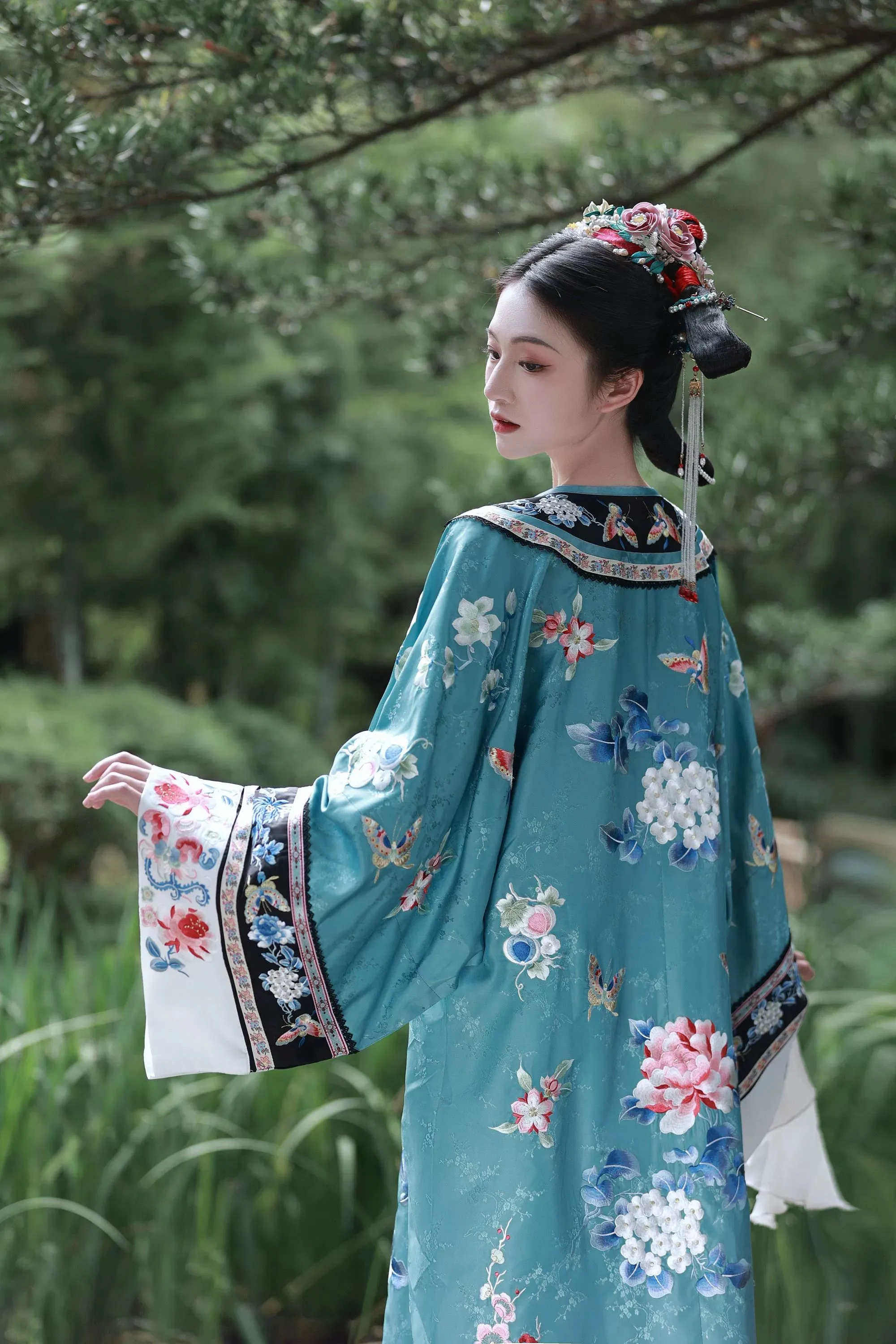 Chun'er 淳儿 Qing Dynasty Chenyi Dress