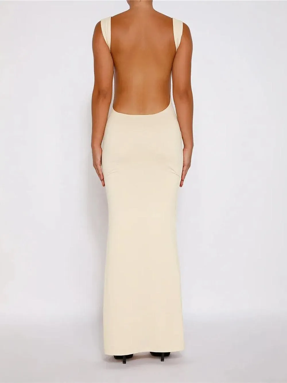 Georgia Backless Bodycon Maxi Dress