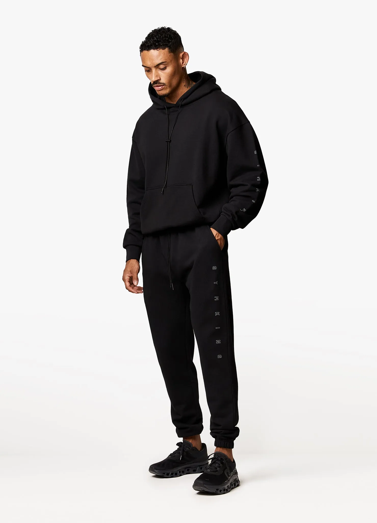 Gym King Stealth Loopback Hood - Black