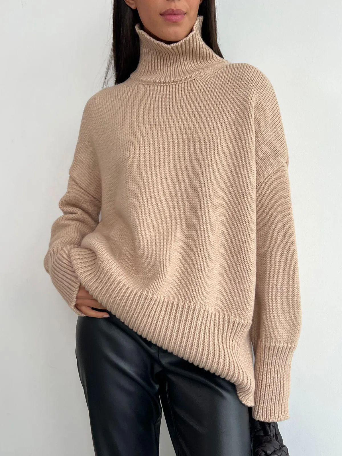 Half turtleneck loose solid color knitted sweater