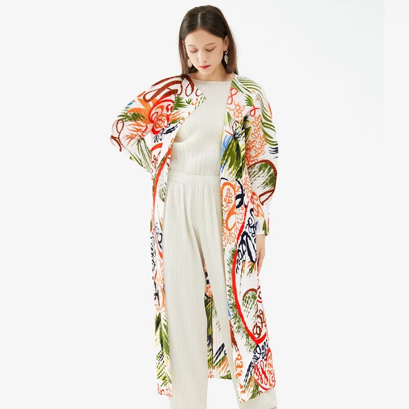 Miyake Pleated Printed Raglan Sleeves Trench Coat