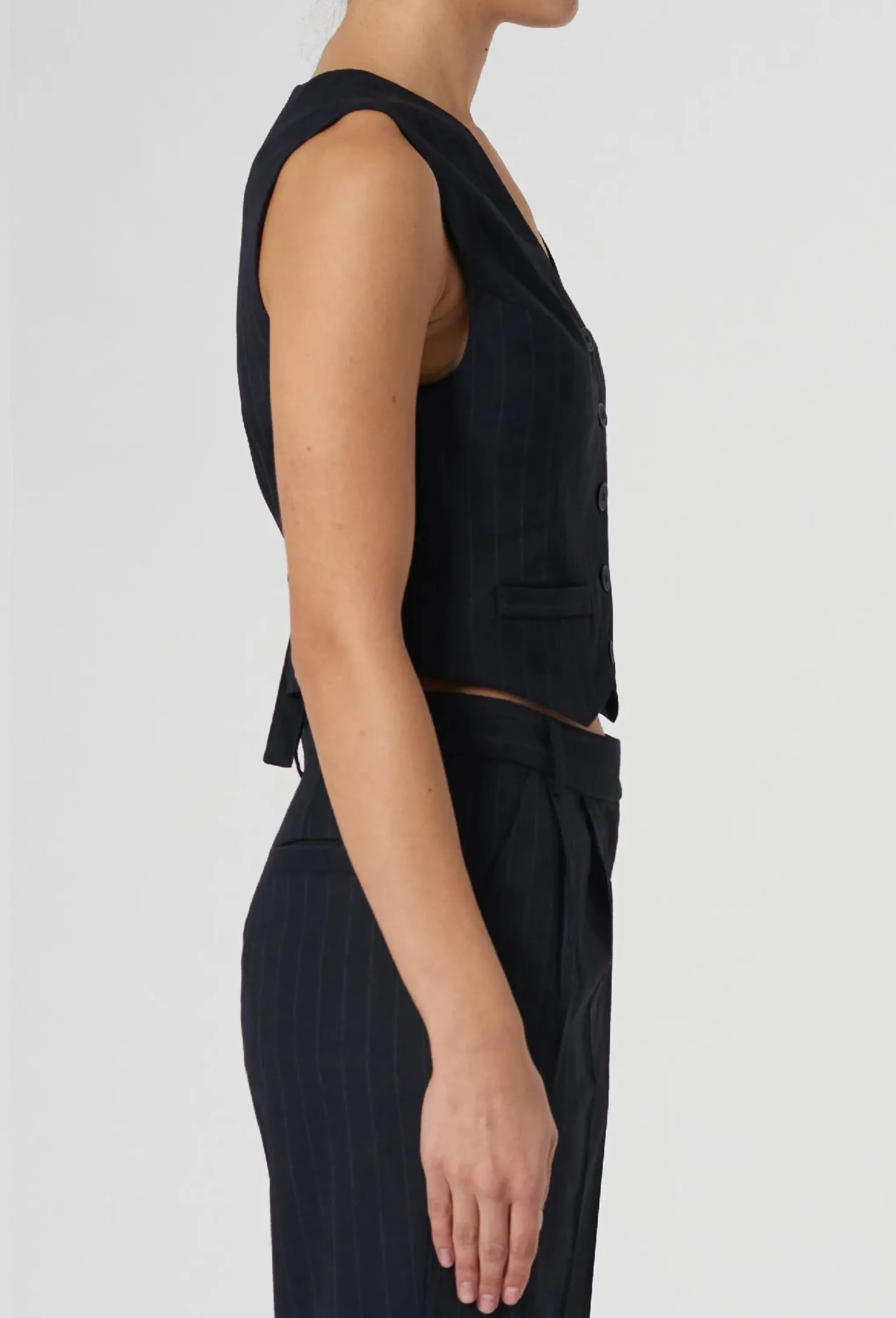 PINSTRIPE VEST (Navy)