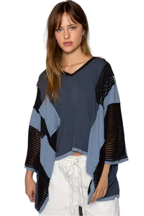 POL High-Low Contrast V-Neck Top