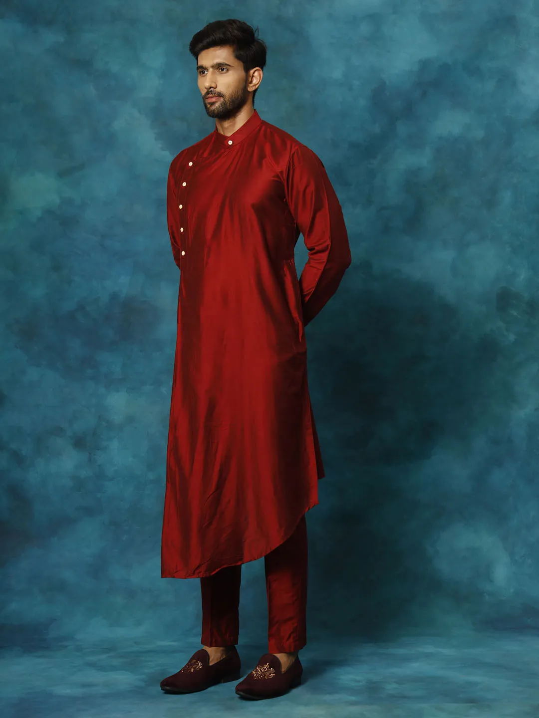 SHRESTHA By VASTRAMAY Men's Maroon Pleated Kurta