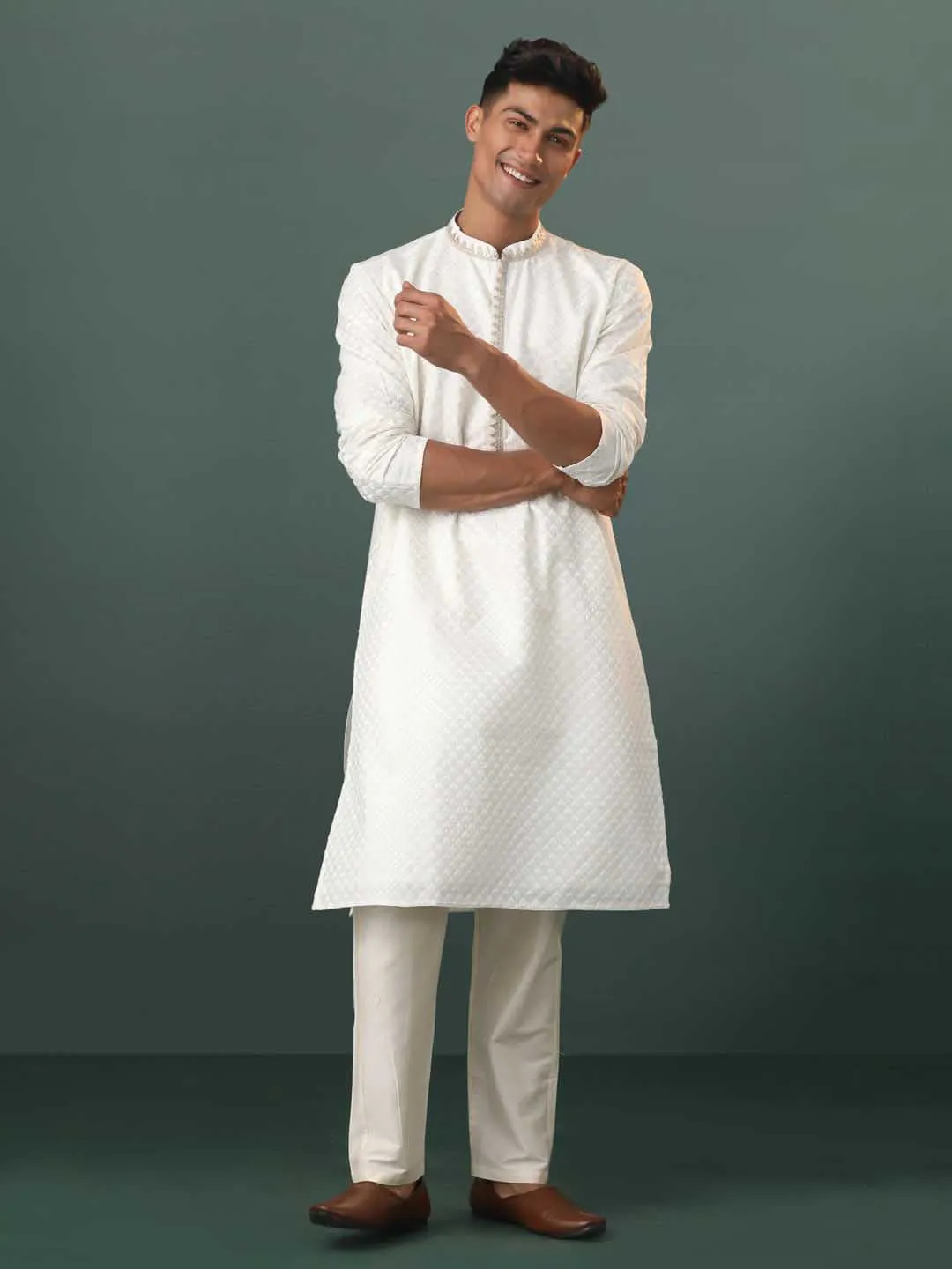 Vastramay Cream Embroidered Cotton Kurta Pyjama