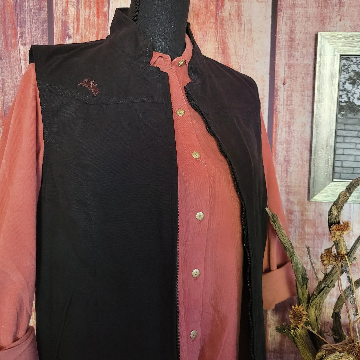 Women’s Conceal Carry Vest the "Calamity" by Wyoming Traders